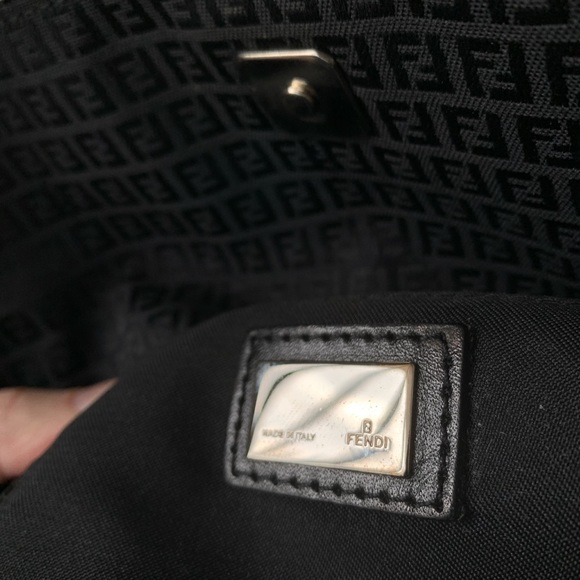 Fendi Bag - Picture 3 of 10